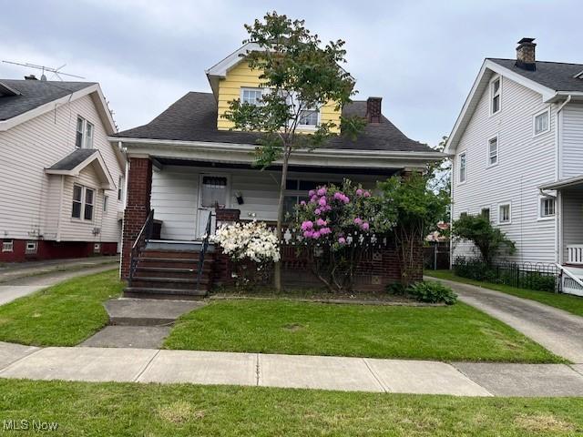 10116 Richland Ave, Garfield Heights, OH 44125 - photo 1