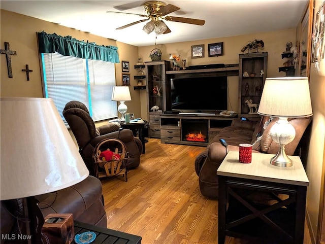 46340 Township Rd Unit 1208, Coshocton, OH 43812 - living area with ceiling fan and wood finished floors