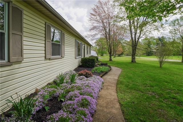 10123 Minyoung Rd, Ravenna, OH 44266 - photo 2