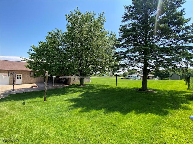 14035 Dover Rd, Apple Creek, OH 44606 - view of grassy yard