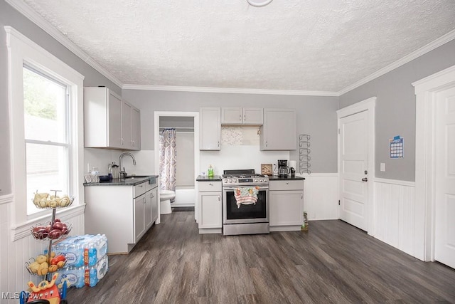 3694 E 57th St, Cleveland, OH 44105 - photo 12