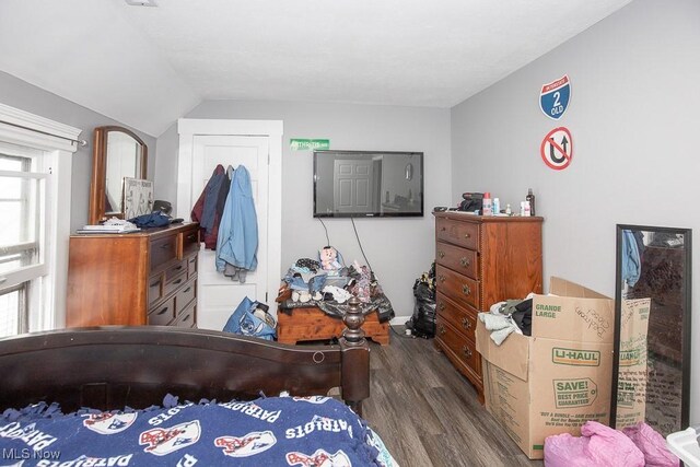 3694 E 57th St, Cleveland, OH 44105 - photo 32