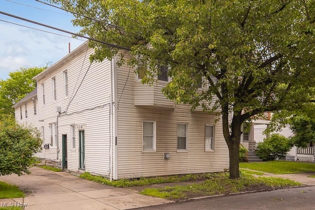 3694 E 57th St, Cleveland, OH 44105 - photo 1
