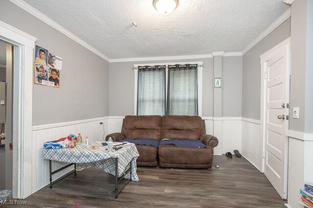 3694 E 57th St, Cleveland, OH 44105 - photo 42