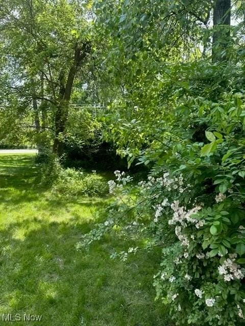 V/L Broxbourne Rd, North Olmsted, OH 44070