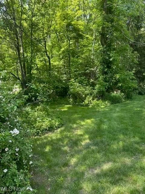 V/L Broxbourne Rd, North Olmsted, OH 44070