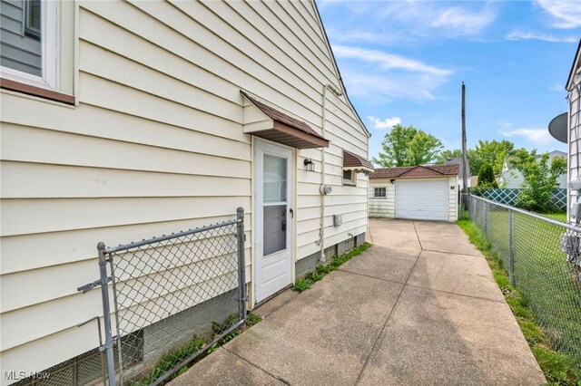13616 Woodward Blvd, Garfield Heights, OH 44125 - photo 2