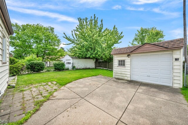13616 Woodward Blvd, Garfield Heights, OH 44125 - photo 3