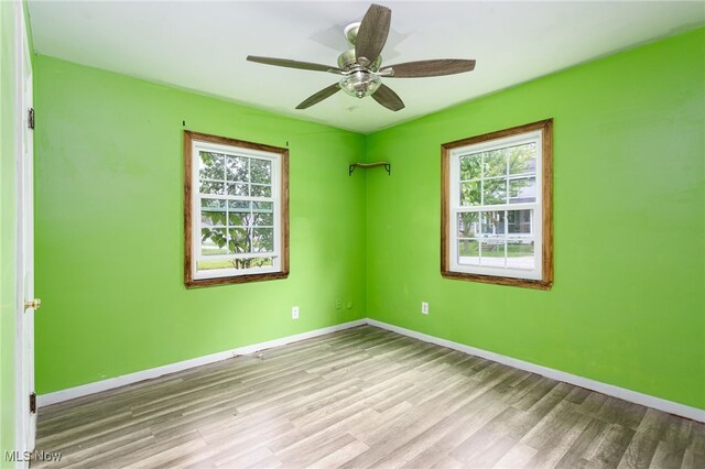 1558 9th St, Cuyahoga Falls, OH 44221 - photo 11