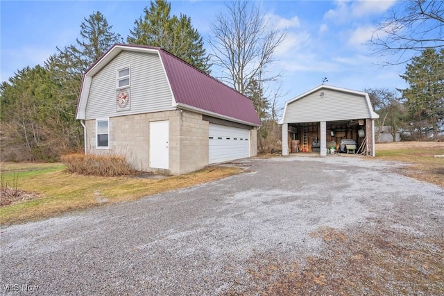 12873 Unity Rd, New Springfield, OH 44443 - view of detached garage