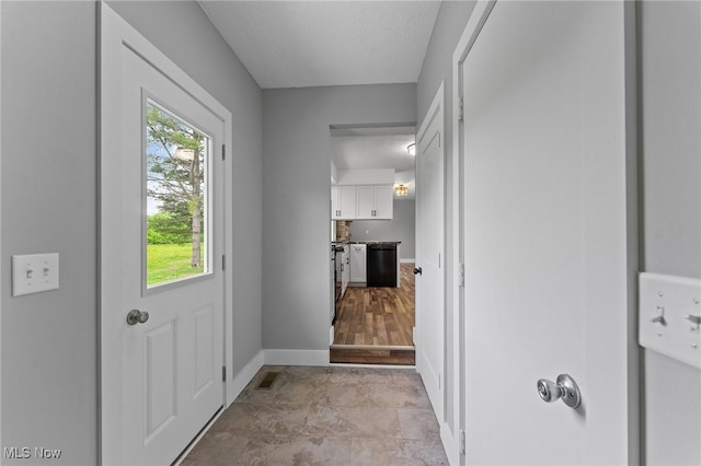 3371 Padanarum Rd, Geneva, OH 44041 - doorway to outside with baseboards