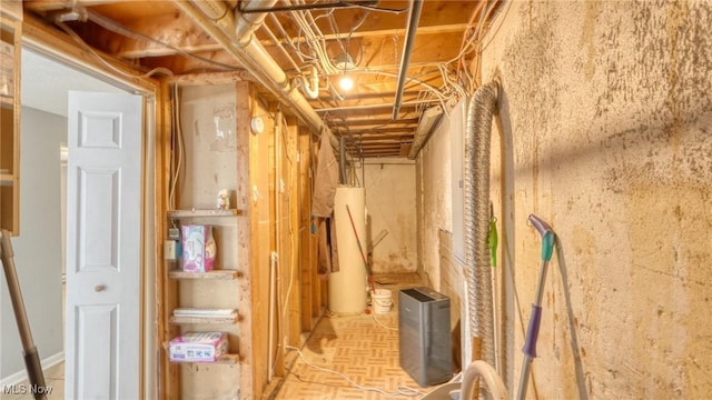62253 Forestview Dr, Cambridge, OH 43725 - unfinished below grade area featuring gas water heater