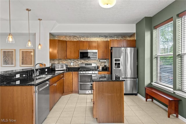 3905 Vine Ct, Cleveland, OH 44113 - photo 20