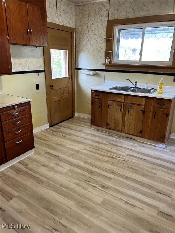 109 W Muskingum St, Freeport, OH 43973 - photo 2