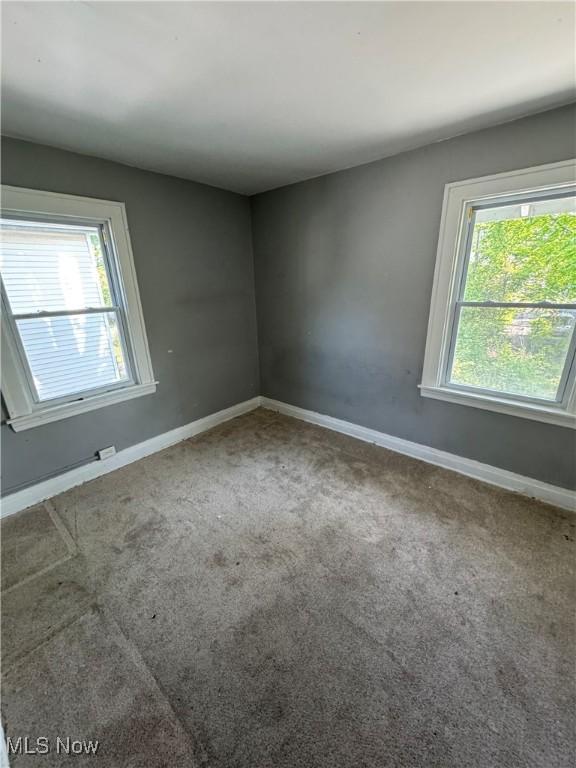 12704 Rexwood Ave, Garfield Heights, OH 44105 - photo 9