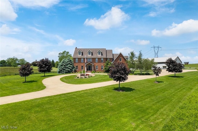5495 Meese Rd NE, Louisville, OH 44641 - view of property's community featuring curved driveway and a lawn
