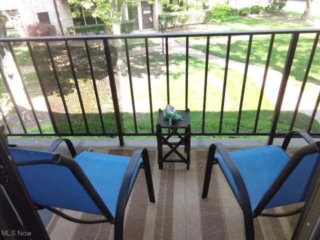 16395 Heather Ln Unit 201, Middleburg Heights, OH 44130 - view of balcony