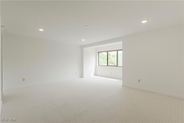 100 Fox Hollow Dr Unit 302, Mayfield Heights, OH 44124 - carpeted empty room with recessed lighting and baseboards