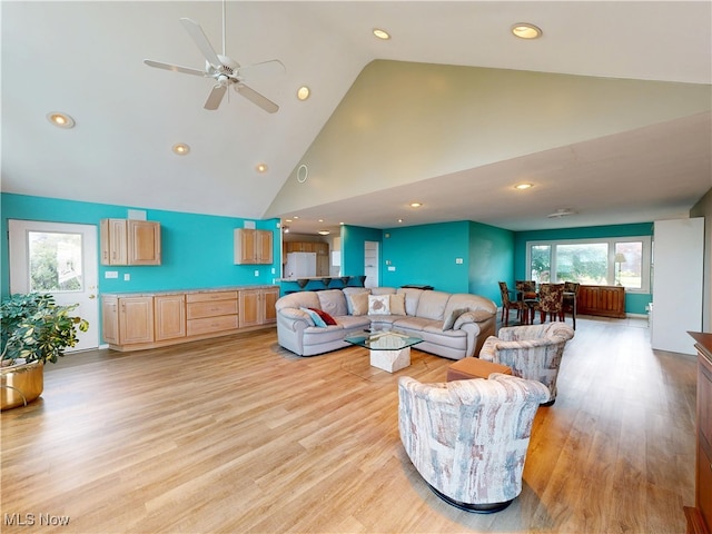 29207 Cresthaven Dr, Willowick, OH 44095 - photo 4