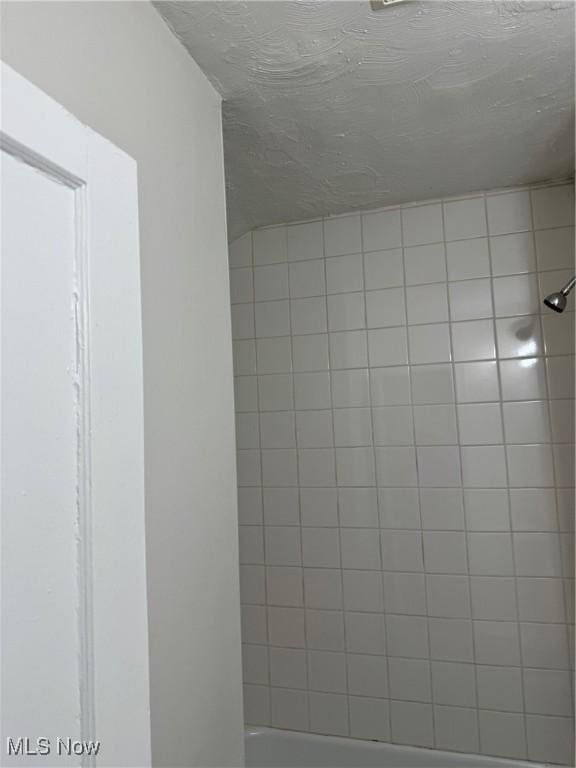 3846 E 146th St, Cleveland, OH 44128 - photo 10
