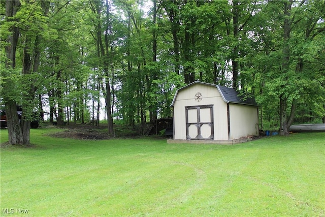 666 E Windsor Rd, Orwell, OH 44076 - view of grassy yard
