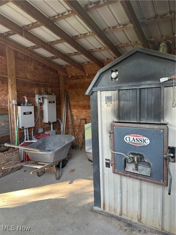 51001 Run Rd, Beallsville, OH 43716 - view of garage