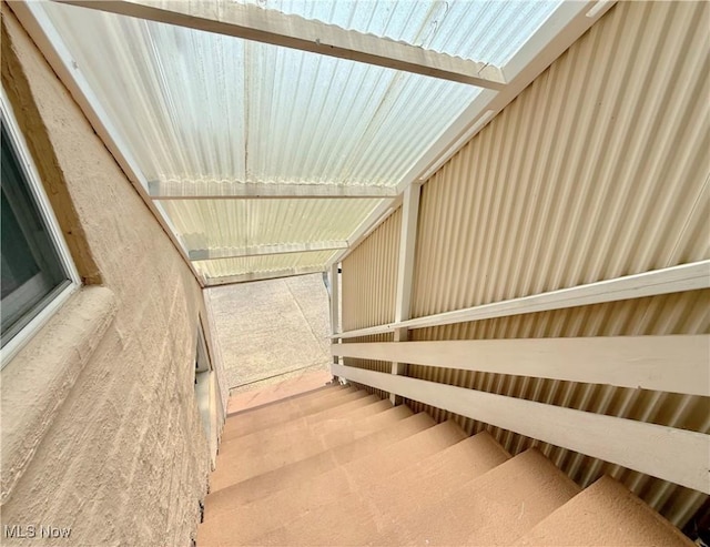 2007 Washington Blvd, Belpre, OH 45714 - view of stairway