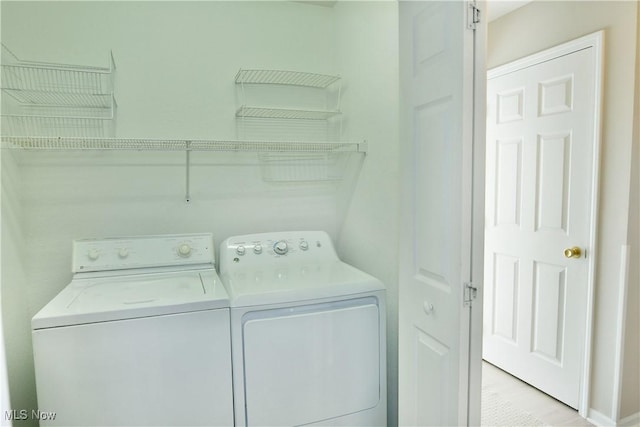 100 Turnberry Ct NE, Warren, OH 44484 - washroom featuring separate washer and dryer