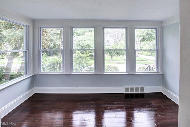 2577 Idlewood Rd, Cleveland Heights, OH 44118 - unfurnished sunroom featuring plenty of natural light