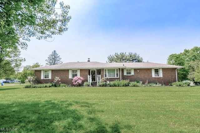 5920 Renninger Rd, New Franklin, OH 44319 - ranch-style home with brick siding and a front lawn