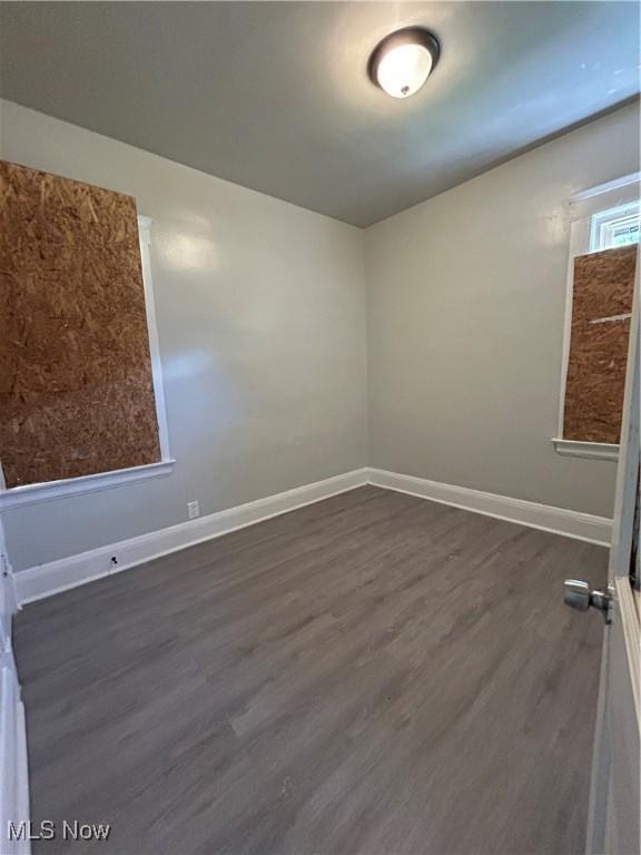 9004 Yale Ave, Cleveland, OH 44108 - photo 22