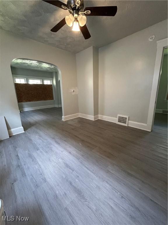 9004 Yale Ave, Cleveland, OH 44108 - photo 25