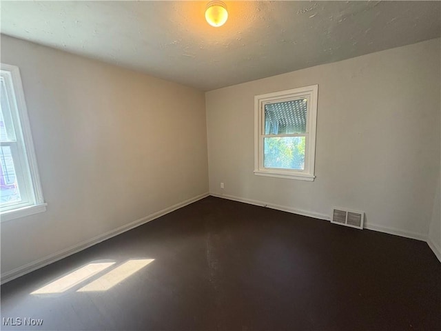 4065 E 153rd St, Cleveland, OH 44128 - photo 7