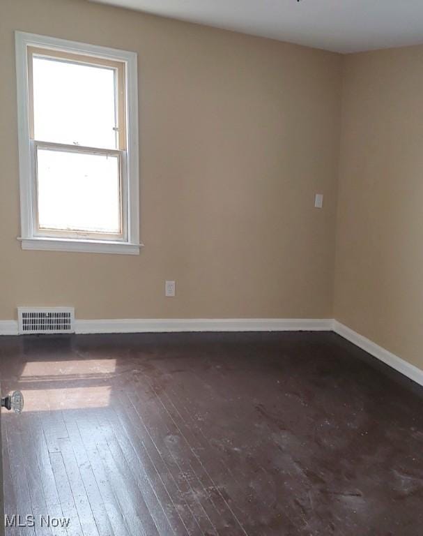 3788 Lee Heights Blvd, Cleveland, OH 44128 - photo 9