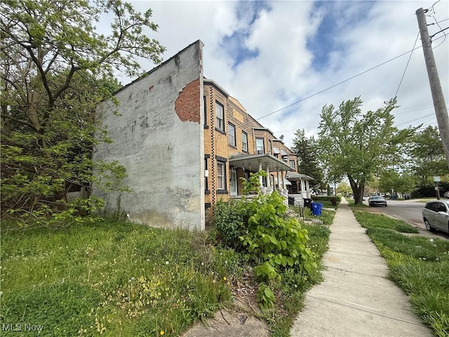 2108 W 98th St, Cleveland, OH 44102 - photo 2