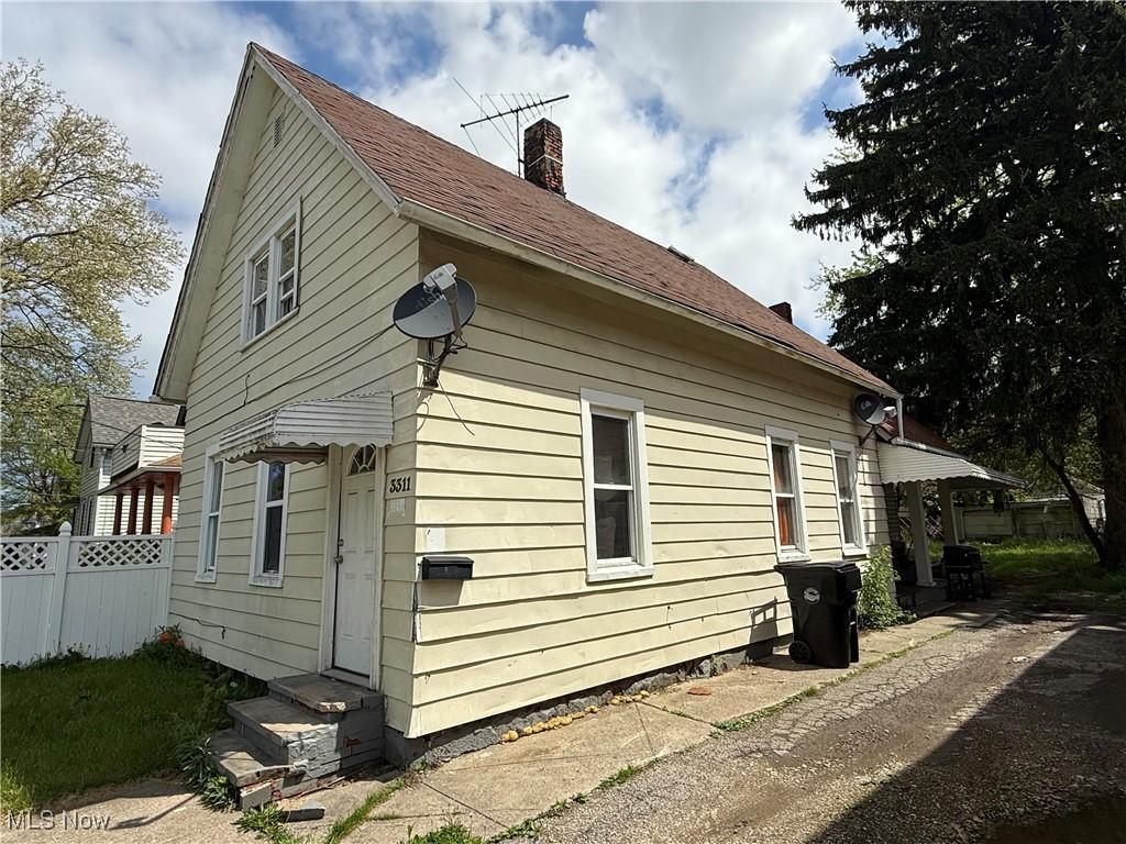 3311 W 56th St, Cleveland, OH 44102 - photo 3