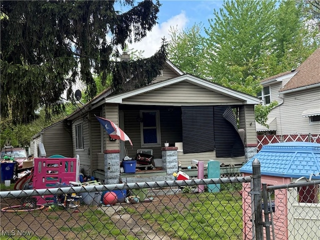 3310 W 54th St, Cleveland, OH 44102 - photo 2