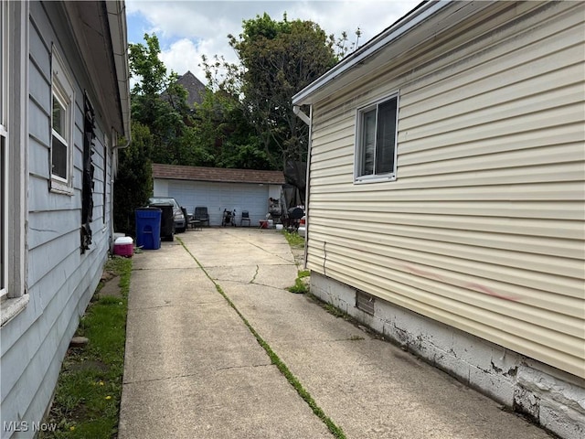 3143 Trowbridge Ave, Cleveland, OH 44109 - photo 5
