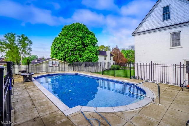 490 N Main St, Magnolia, OH 44643 - view of pool with a patio area