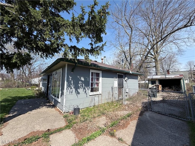 12510 Summerland Ave, Cleveland, OH 44111 - photo 6