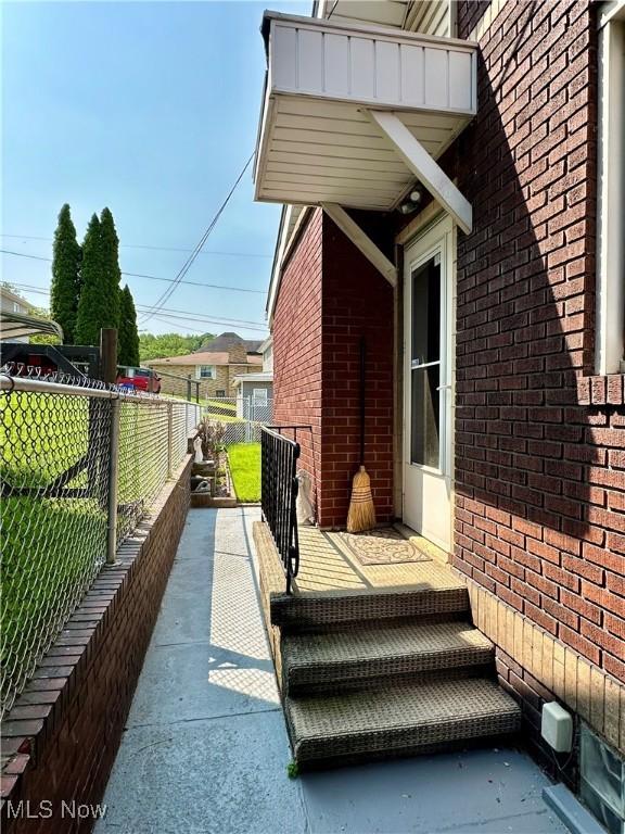 808 Gilbert Ave, Follansbee, WV 26037 - view of patio