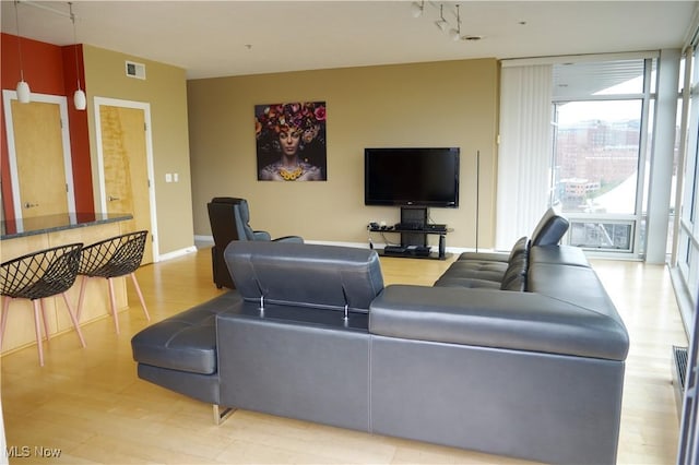 1237 Washington Ave Unit 1101, Cleveland, OH 44113 - photo 10