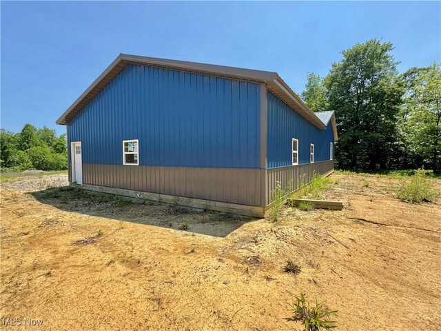 9811 Green Valley Rd, Chandlersville, OH 43727 - photo 34