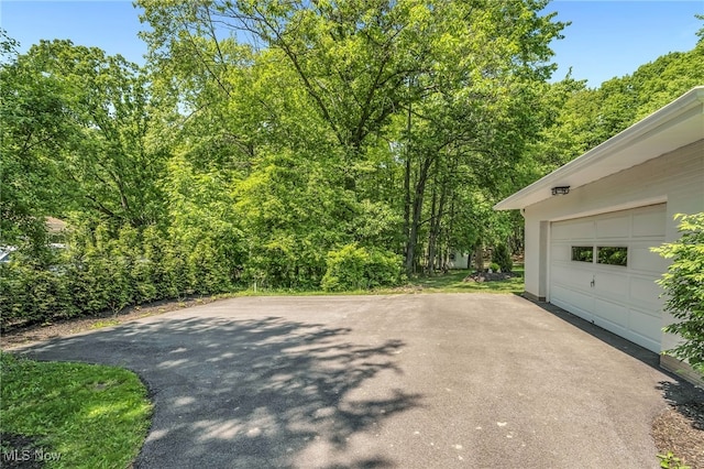28649 Jackson Rd, Chagrin Falls, OH 44022 - photo 46