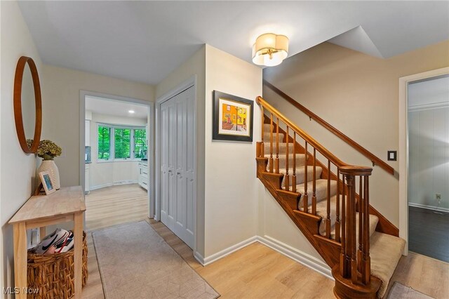 565 Hickory Hollow Dr, Canfield, OH 44406 - photo 3