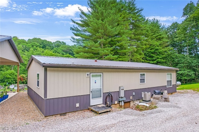 18644 Mcdonald Rd, Frazeysburg, OH 43822 - photo 4