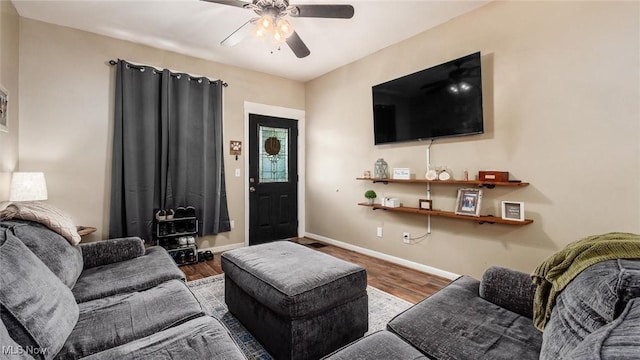 822 Seborn Ave, Zanesville, OH 43701 - photo 11