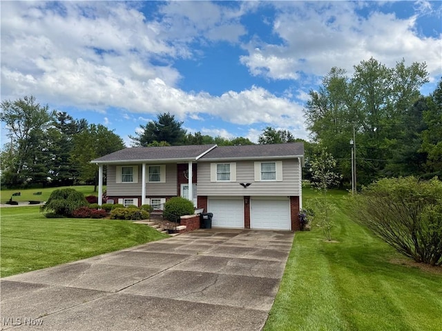 2530 Monnie Pl, Zanesville, OH 43701 - photo 1