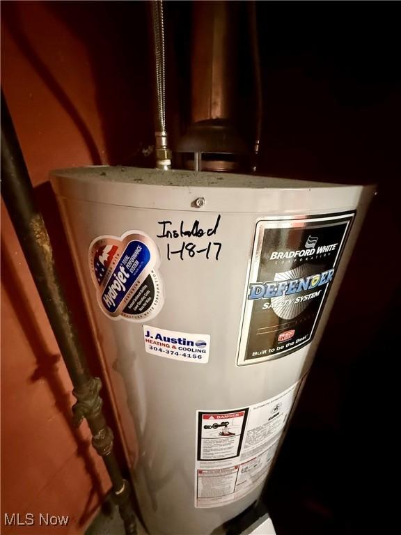 47 Walker Manor Cir, Colliers, WV 26035 - detailed view of gas water heater