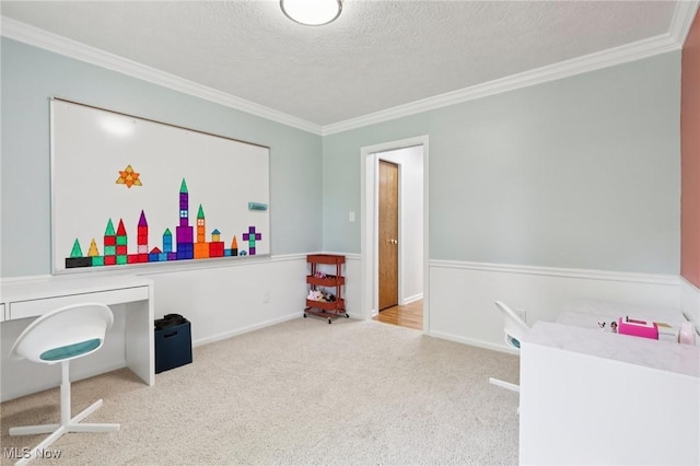 4610 Briarcliff Trl, Copley, OH 44321 - home office with carpet floors, crown molding, a textured ceiling, and baseboards